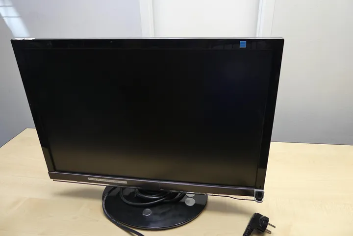 Samsung - Color Display Unit Modell: 2253BW / Type: AQ22WS